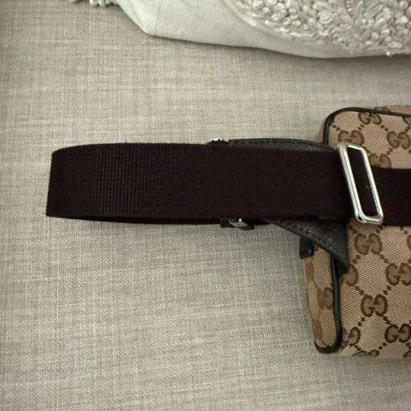 Gucci Beige and Brown Monogram Bag - Picture 10 of 16